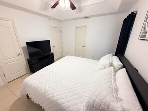 Internet, bed sheets - Peaceful Apartments in Edinburg Tx (Edinburg)