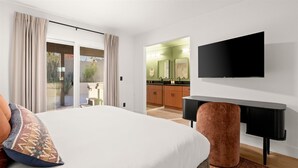 Room - Kierland Villa – Steps to Golf, Shops & Dining (Scottsdale)