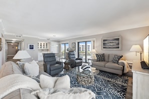 TV, stereo - Seascape Towers #321 Oceanfront 3BR condo with pool, hot tub, and balcony views (New Smyrna Beach)
