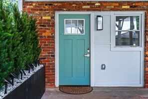 Exterior detail - Fantastic 2-bedroom house with AC in vibrant Atlanta (Atlanta)