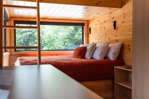 Room - Beaver Lake Zook – Modern Tiny Cabin Stay in NWA (Rogers)