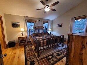 Iron/ironing board, WiFi, bed sheets - Creekside cascades is a beautiful 3 bedroom waterfront cabin on 2 acres! (Hiawassee)