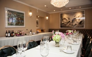 Banquet hall - Hotel Olyver - Koreatown LA (Los Angeles)