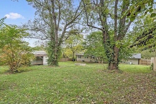 The Ozark Gathering Place Spacious Family Retreat Near Springfield & Branson