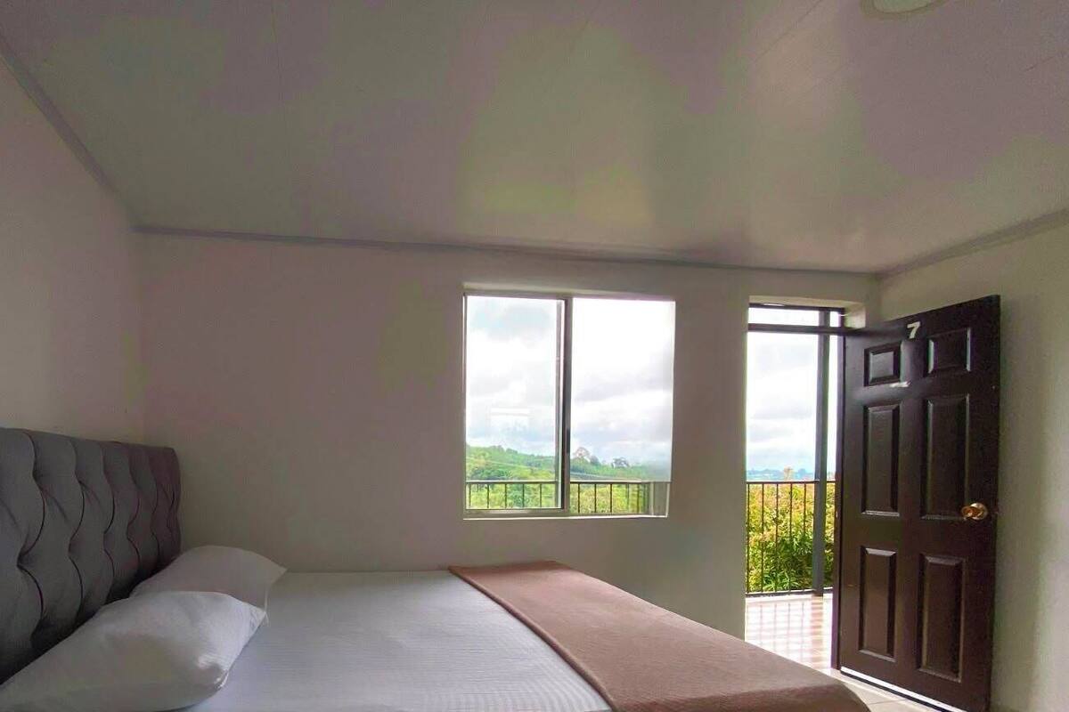 Basic Double Room, Mountain View | Free WiFi