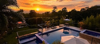Atardecer Quimbaya