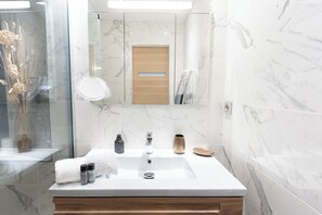 Bathroom - Escapade des Marines - Welkeys (Cogolin)