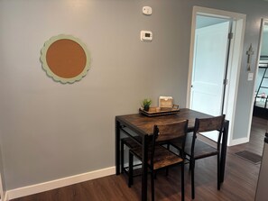 Dining - The Arkside Cottage - The ark, creation museum, Williamstown marina (Williamstown)