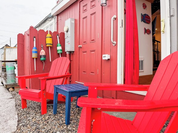 Property grounds - Waterfront Retreat at Motif Annex (Rockport)