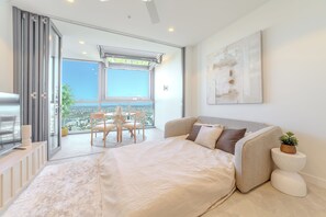 Iron/ironing board, Internet, bed sheets - Sunrise Views on Level 57 | Queen's Wharf King Suite | Pool, Sauna & Parking (Brisbane City)