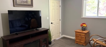 Garden view quiet two level suite close to parks. AC, hot water on demand