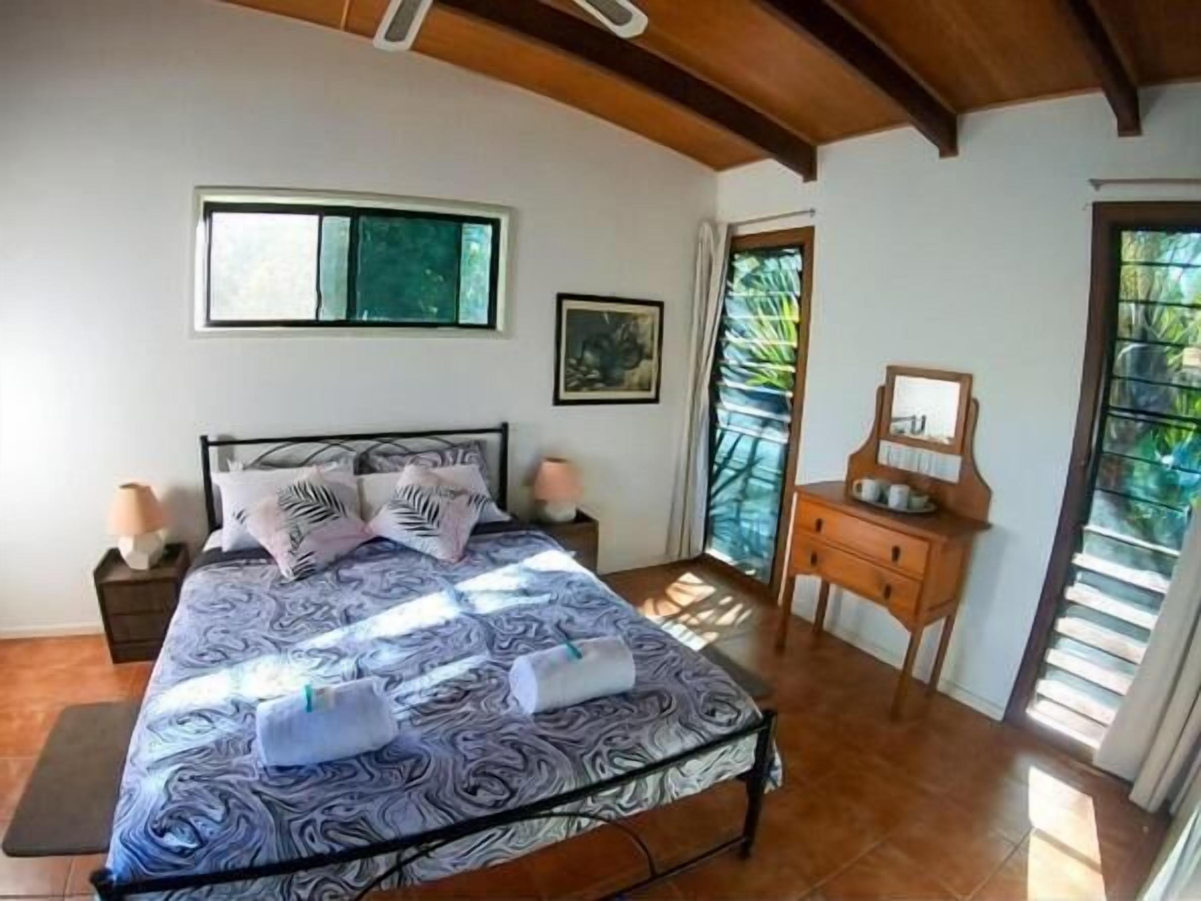 Standard Double Room, Multiple Beds, Pool View | WiFi (free)