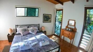 Standard Double Room, Multiple Beds, Pool View | WiFi (free)