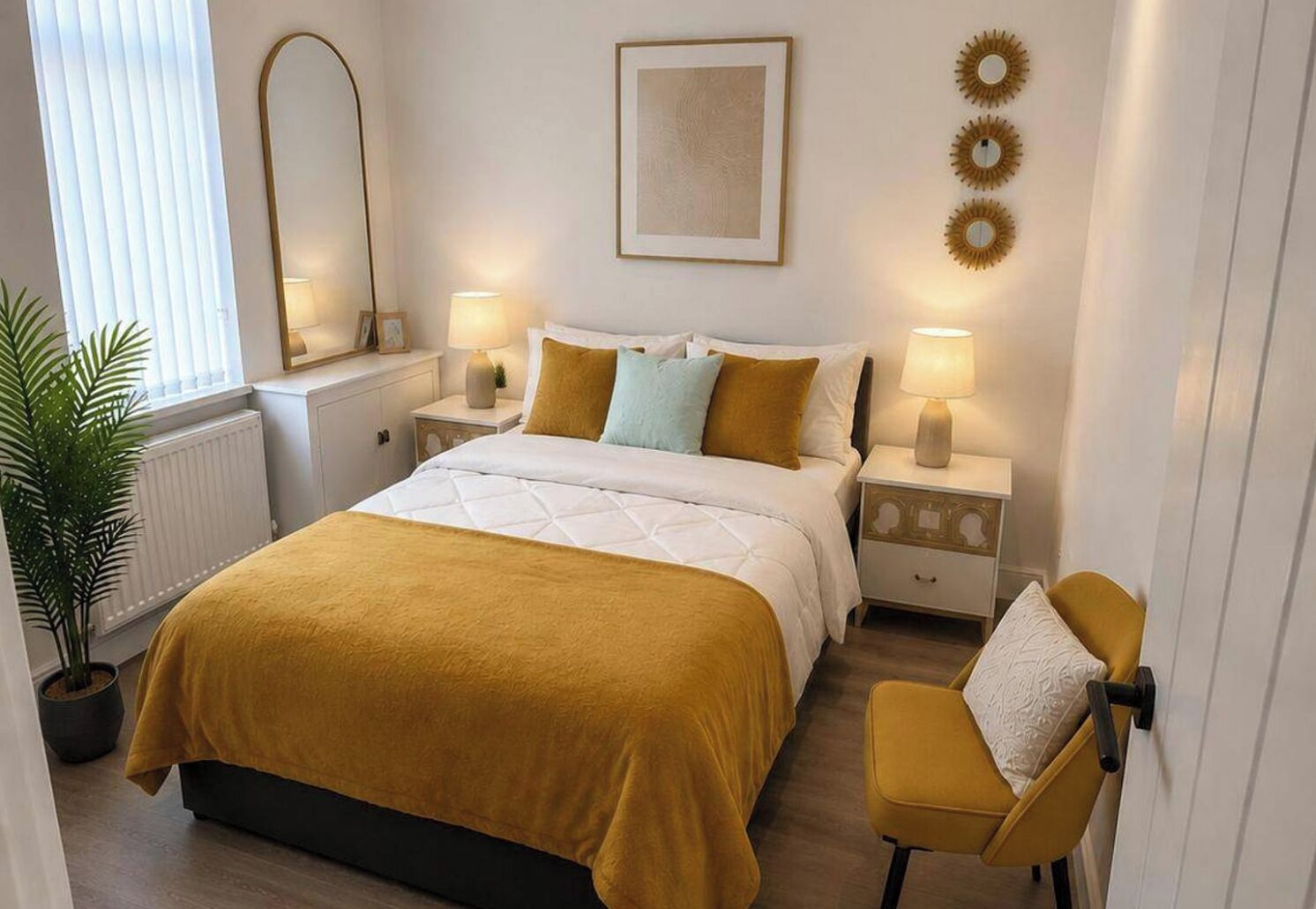 Iron/ironing board, WiFi, bed sheets