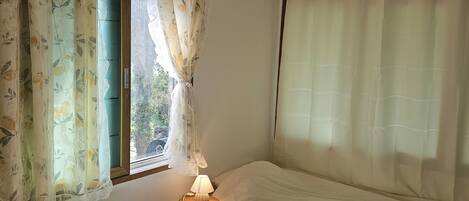 Shared Dormitory, Women only | Free WiFi