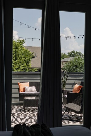 Interior - The Golden Hour Patio | 10 Min to Broadway - New Unit! (Nashville)