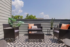 Terrace/patio - The Golden Hour Patio | 10 Min to Broadway - New Unit! (Nashville)