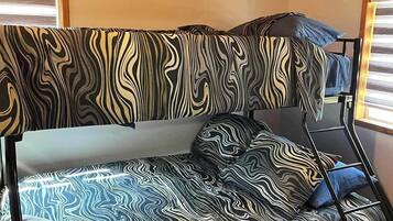 3 dormitorios, wifi gratis, ropa de cama