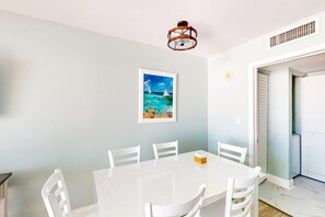 Dining - Amazing Oceanview Bedroom at Bay Watch with Pools (North Myrtle Beach)