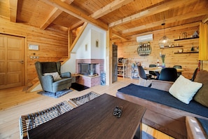 Fernseher, Kamin