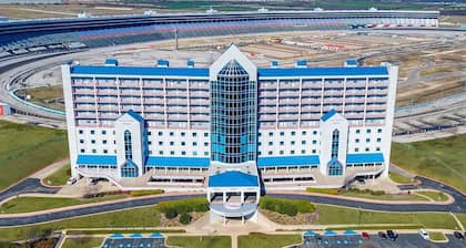 Lovely Condo on Texas Motor Speedway