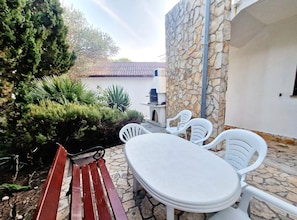 Apartment (One Bedroom Apartment with Terrace an) | Terrasse/Patio