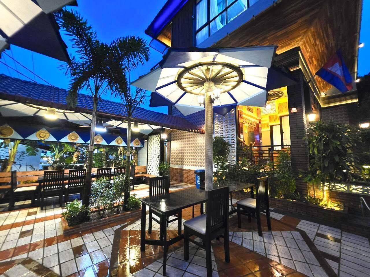 Coffee shop