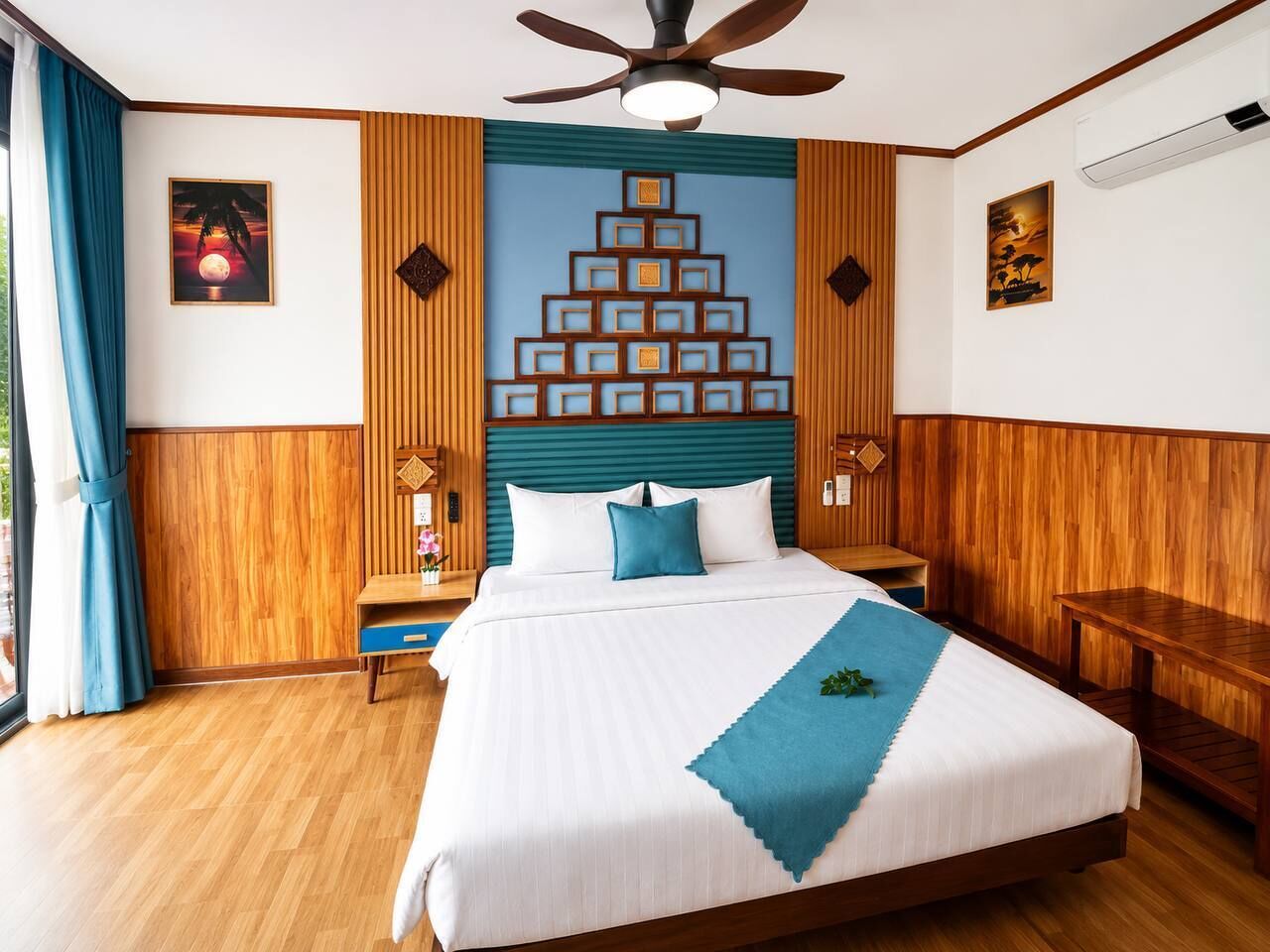 Deluxe Suite, Ocean View | Balcony