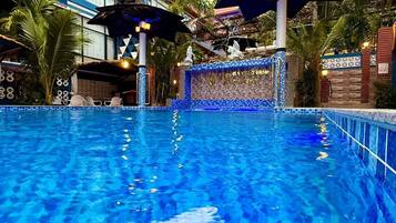 Piscina all'aperto