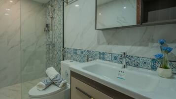 Villa Deluxe, vue jardin | Salle de bain