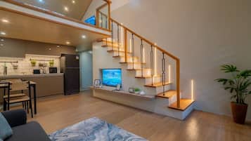 Deluxe Villa, Garden View | Living area