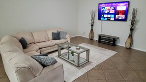 Smart TV y futbolito
