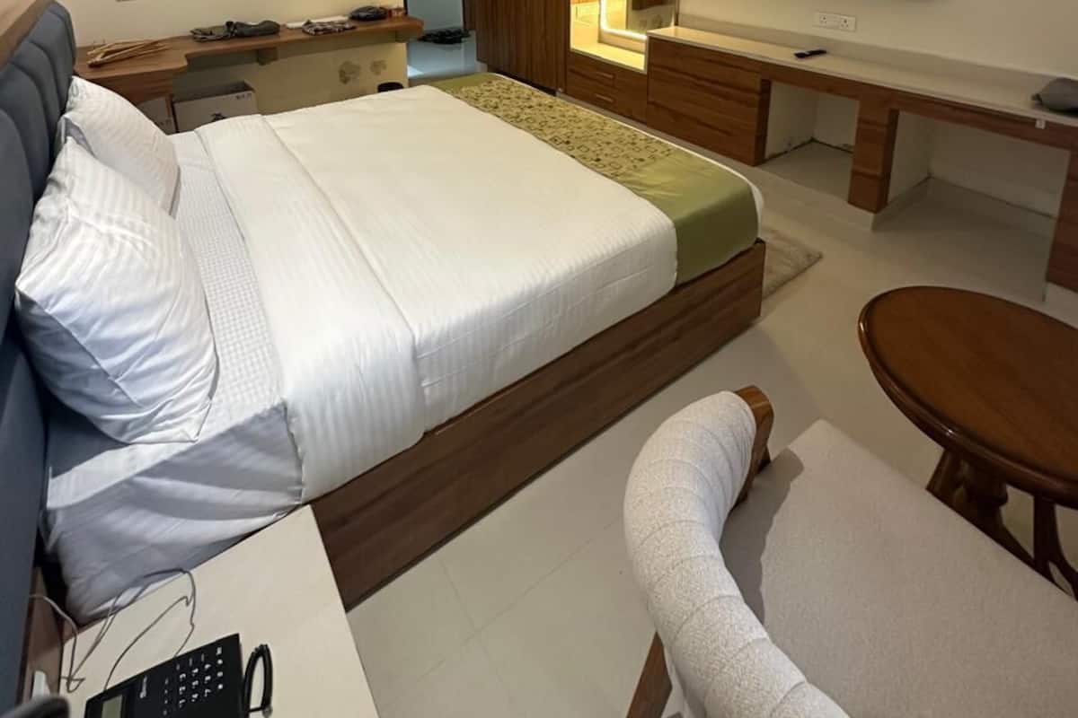 Deluxe Double Room, Balcony, City View | Premium bedding, down comforters, memory foam beds, desk