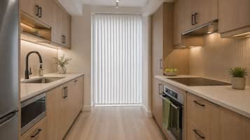 Classic Apartment | Private kitchen | Fridge, microwave, oven, stovetop