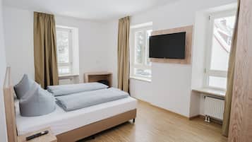 Laptopgeeigneter Arbeitsplatz, kostenloses WLAN