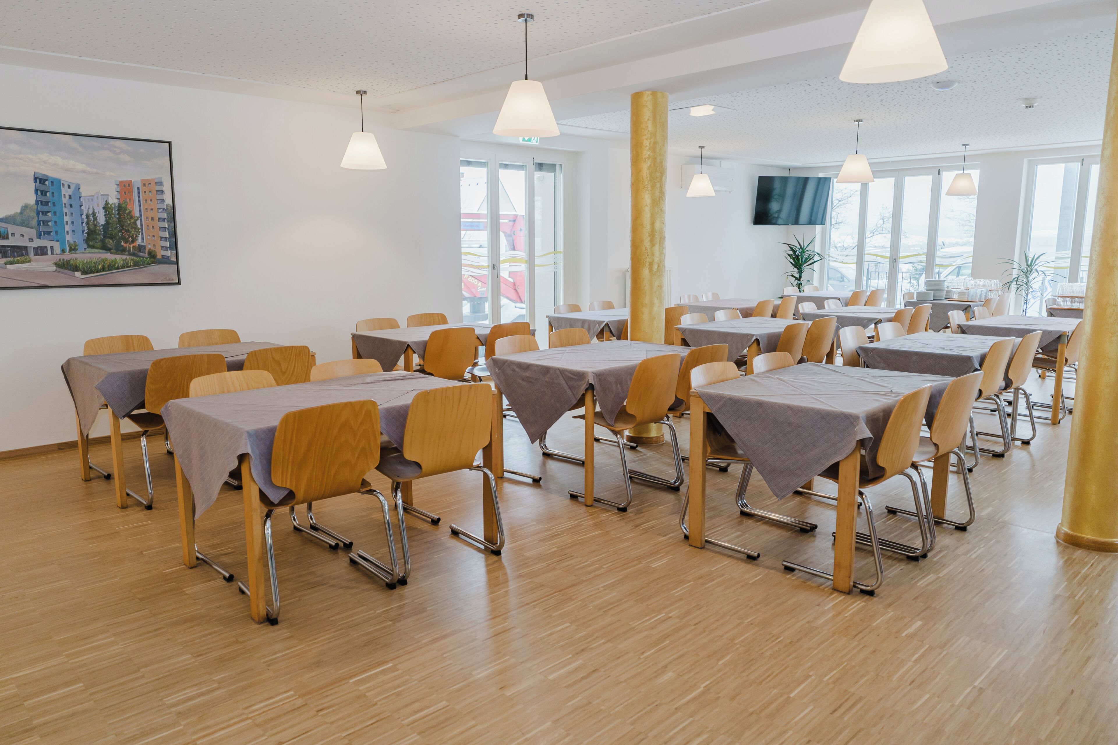 Tägliches Frühstücksbuffet gegen Gebühr