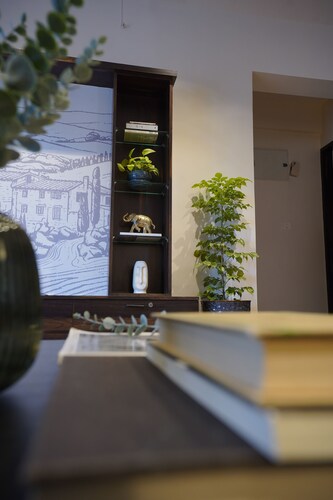 Vayavia Vine 3 bhk themed residence