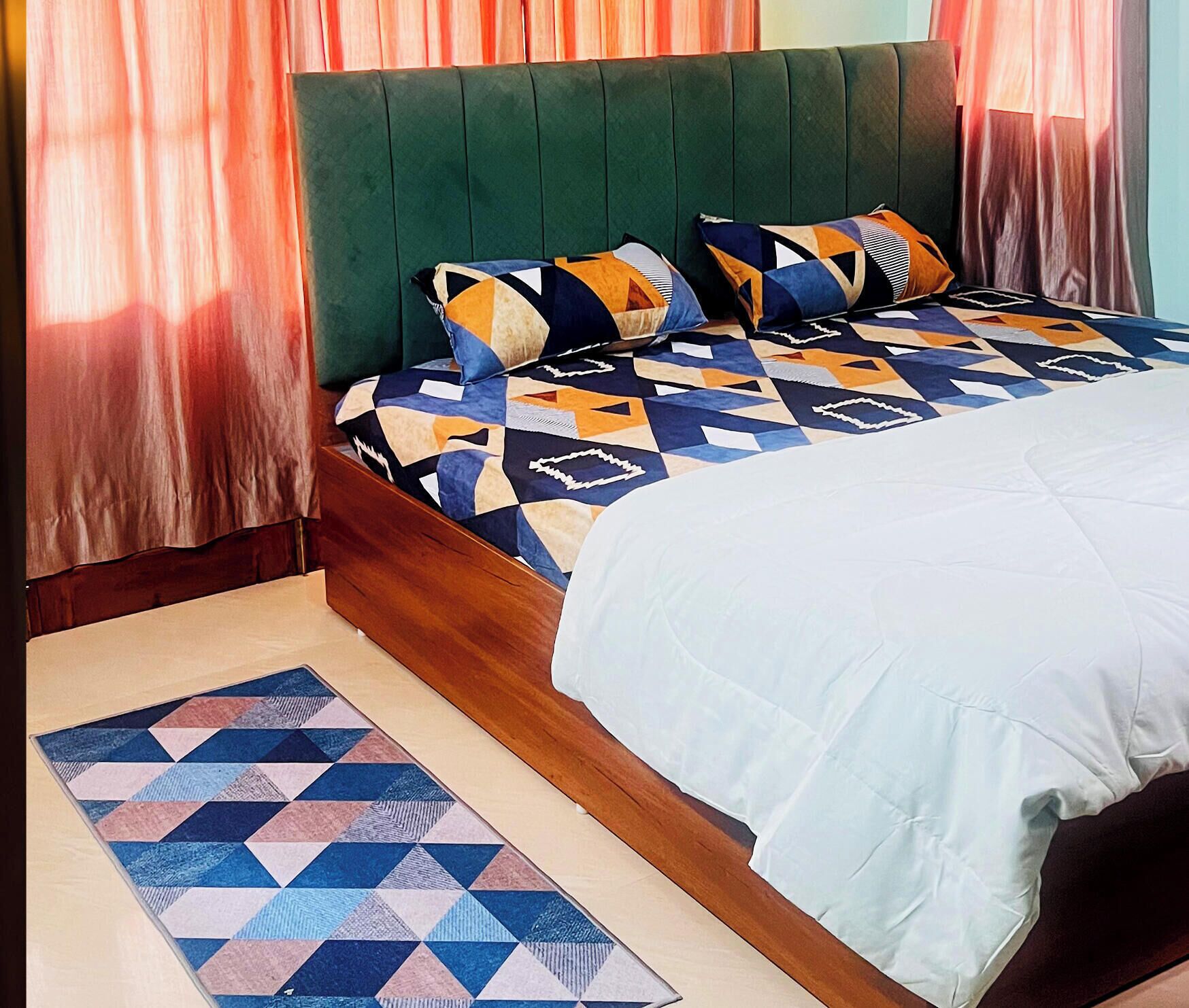 1 habitación, tabla de planchar con plancha, wifi y ropa de cama 