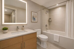 Condo | Bathroom
