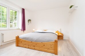 Room - Vrbo Property (Fehmarn OT Petersdorf)