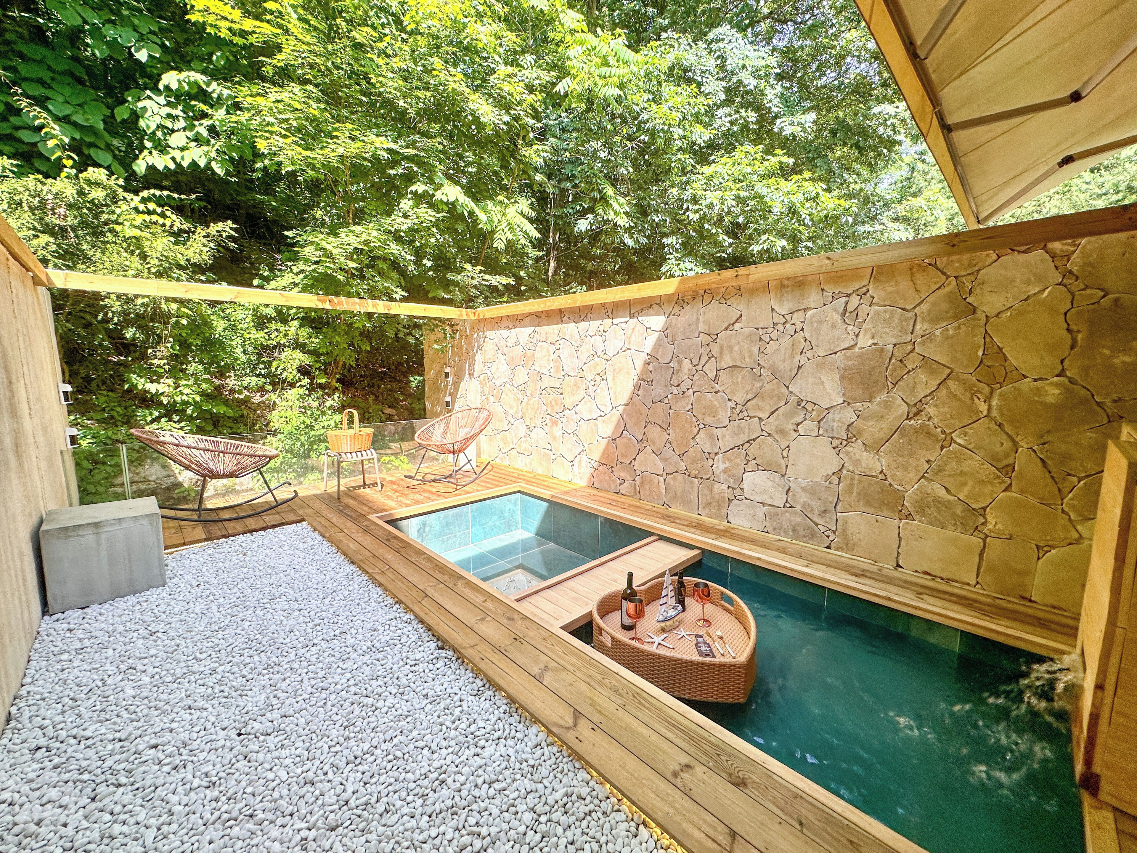 Little garden | Bồn tắm spa riêng