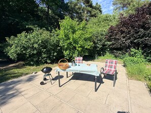 Outdoor dining - Vrbo Property (Kühlungsborn)