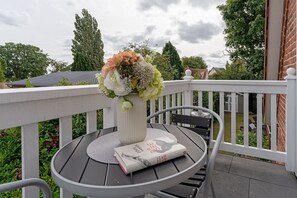 Outdoor dining - Vrbo Property (Grömitz)