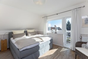 Room - Vrbo Property (Grömitz)
