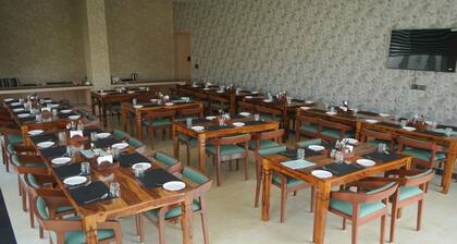 Hotel Tavijay