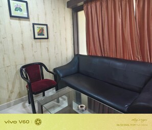 Phòng 4 Deluxe, quang cảnh thành phố | Bàn, truy cập Internet không dây miễn phí 