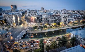 Aerial view - Comfort and elegance in downtown Bucharest (București)
