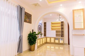 Interior - Hoanglee Villa (Cam Ly - Da Lat)