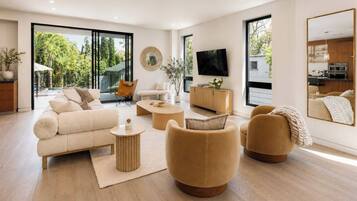 Lejlighed (5 Bedrooms) | Udendørsområde