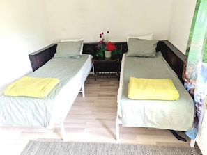 Iron/ironing board, Internet, bed sheets - Guest house for 2 with SPA Vellinge City near Copenhagen (Vellinge)